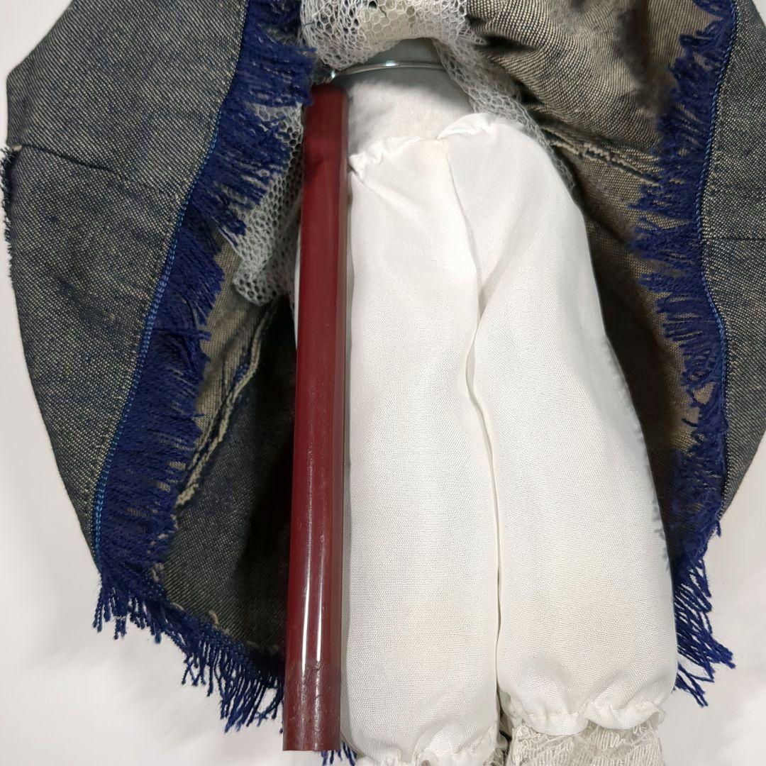 ビスクドール 金髪の伝統的な衣装の人形 約40cm