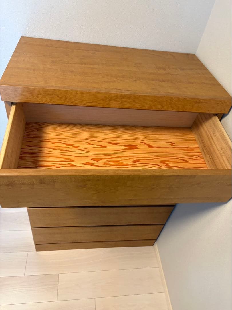 お値下げ！！配送料込み！ナチュラルカラーチェスト5段