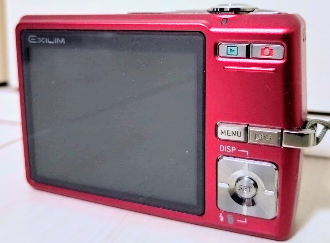 CASIO デジタルカメラ EXILIM EX-Z700