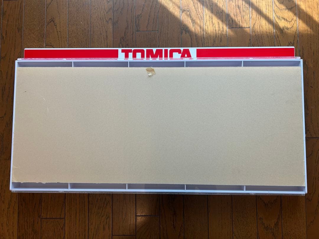 トミカ ミニカー収納ラック ホワイト　※上部ネジなし
