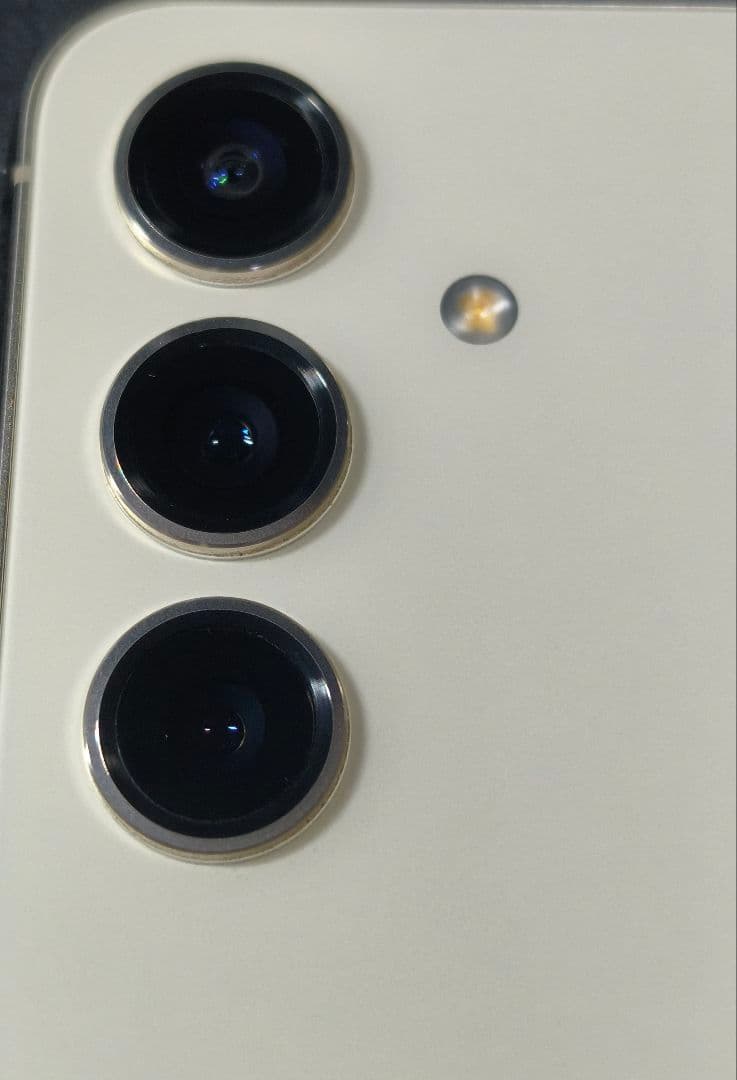 Samsung Galaxy S24 アンバーイエロー 本体 256GB