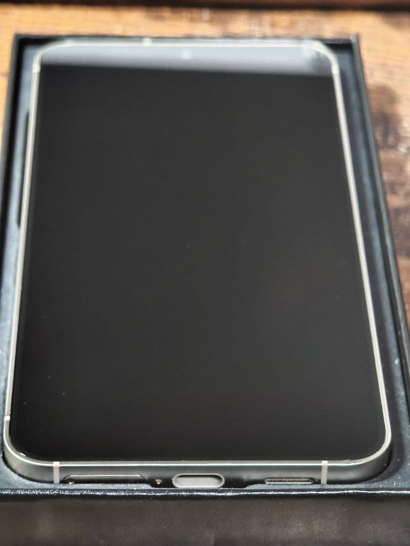 Samsung Galaxy S24 アンバーイエロー 本体 256GB