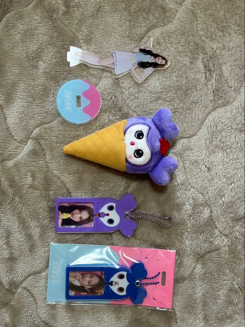 TWICE グッズまとめ売り