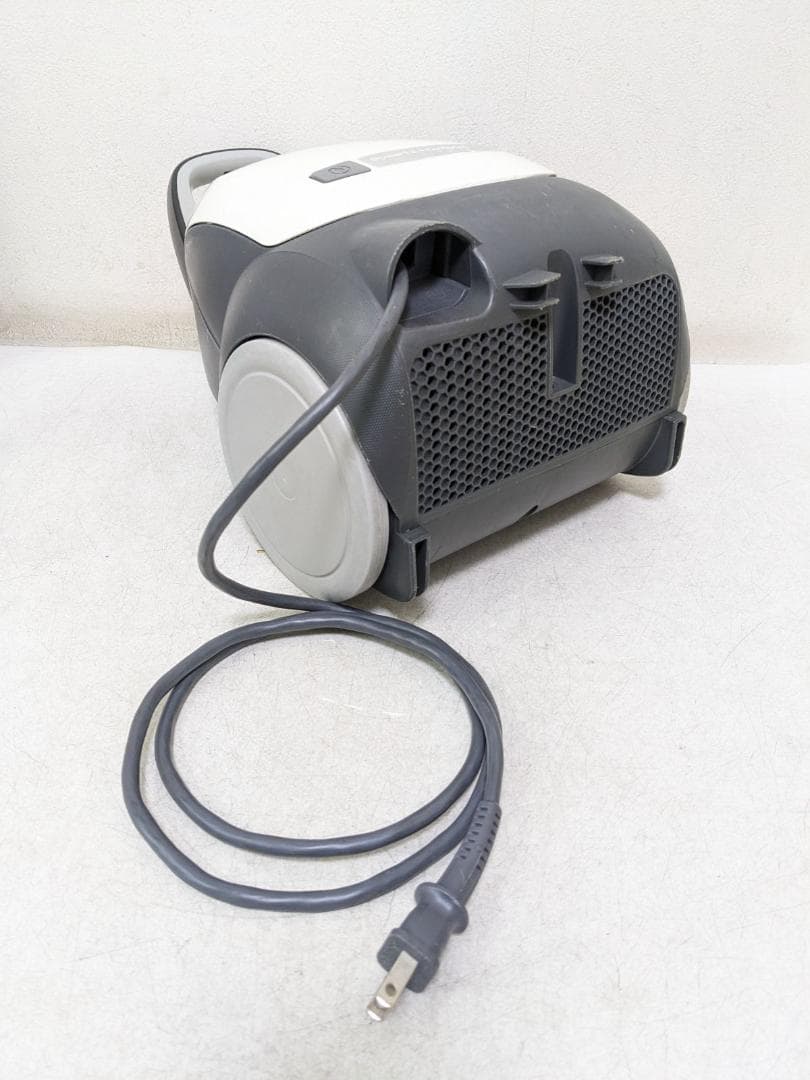 Panasonic MC-PKL15A-W 紙パック式掃除機 2014年製