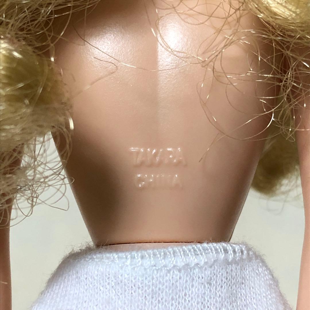 確認用☆ 金髪カーリー　リカちゃん