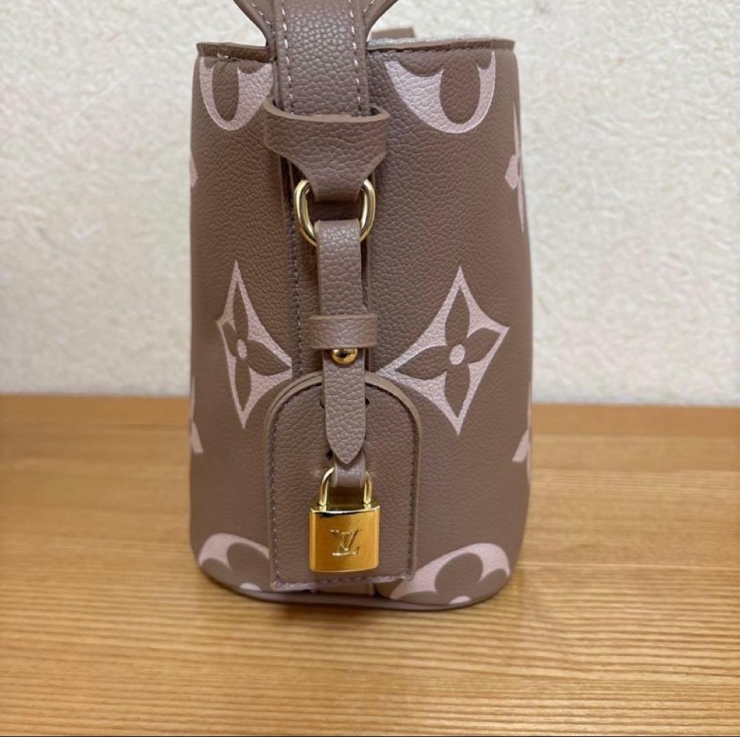 【ノベルティ】LV ベージュ　2wayショルダーバッグ