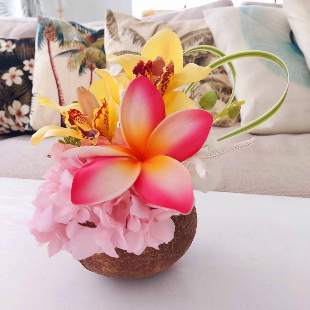 新品 ハワイアン ココナッツ フラワーアレンジメント ピンク