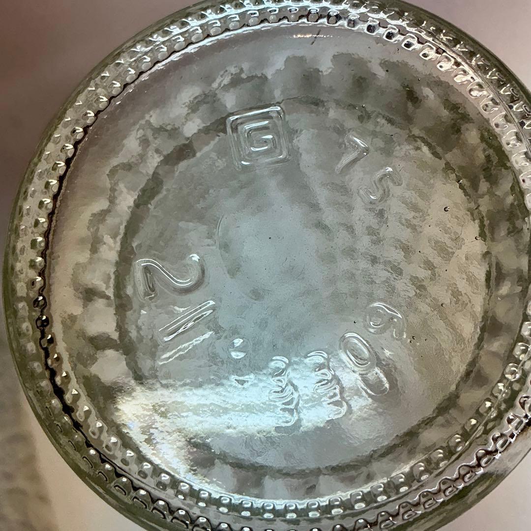 ヴィンテージ　ガラス瓶　エンボス　ダイヤモンドカット