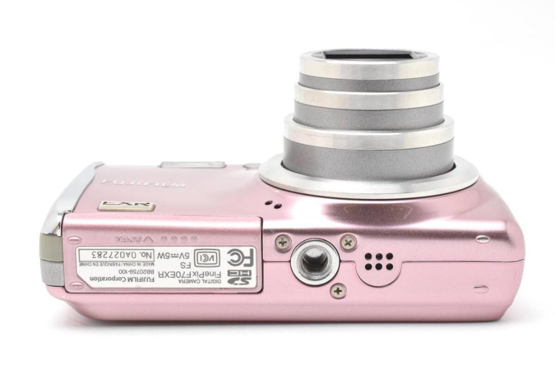美品　FUJIFILM FinePix F70EXR ピンク ＃A485