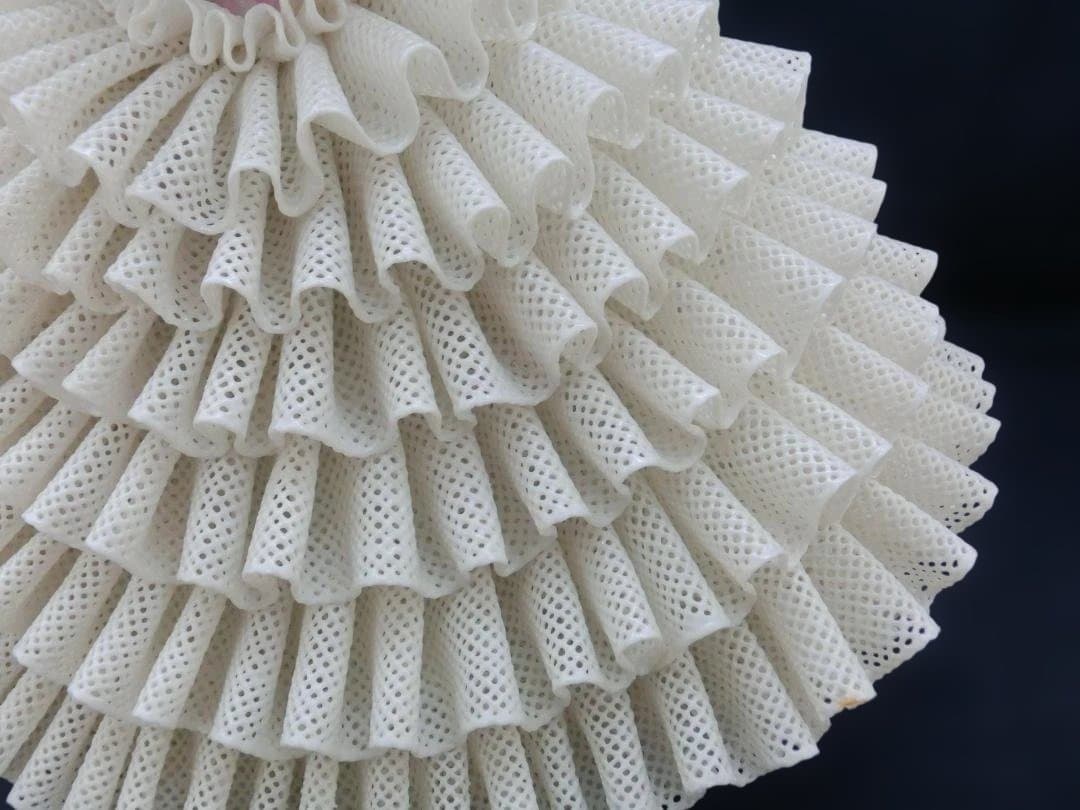 『ジッツェンドルフィン』レース・フィギュリンH.24cm