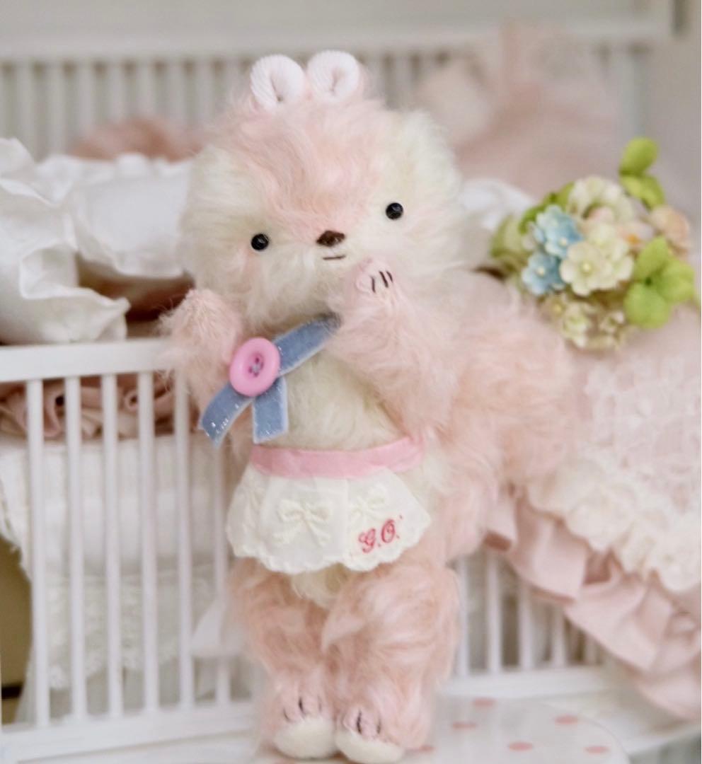 ピンク色のリスちゃん ぬいぐるみ 部屋飾り ロリィタ 海外作家様 ハンドメイド