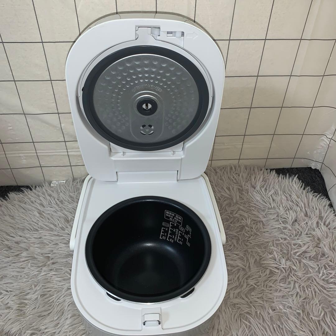 【2021年製】アイリスオーヤマ　IH炊飯器　銘柄炊き　WLRC-IK30-W