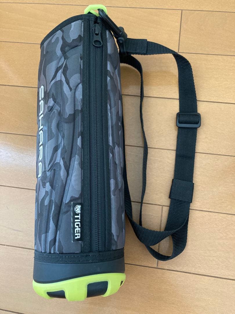 タイガー サハラ 1.5L 水筒 直飲み ブラック MME-F150KK