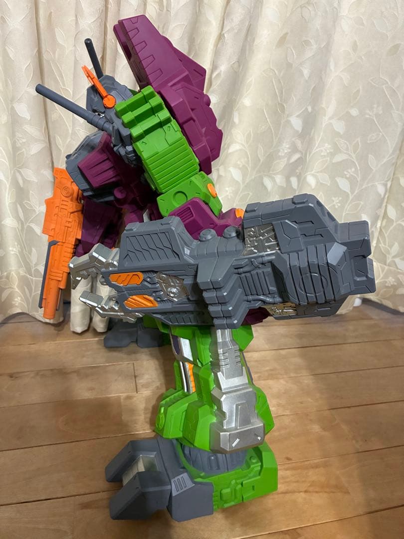 TRANSFORMERS ギガンティックアクション 恐怖大帝メガザラック