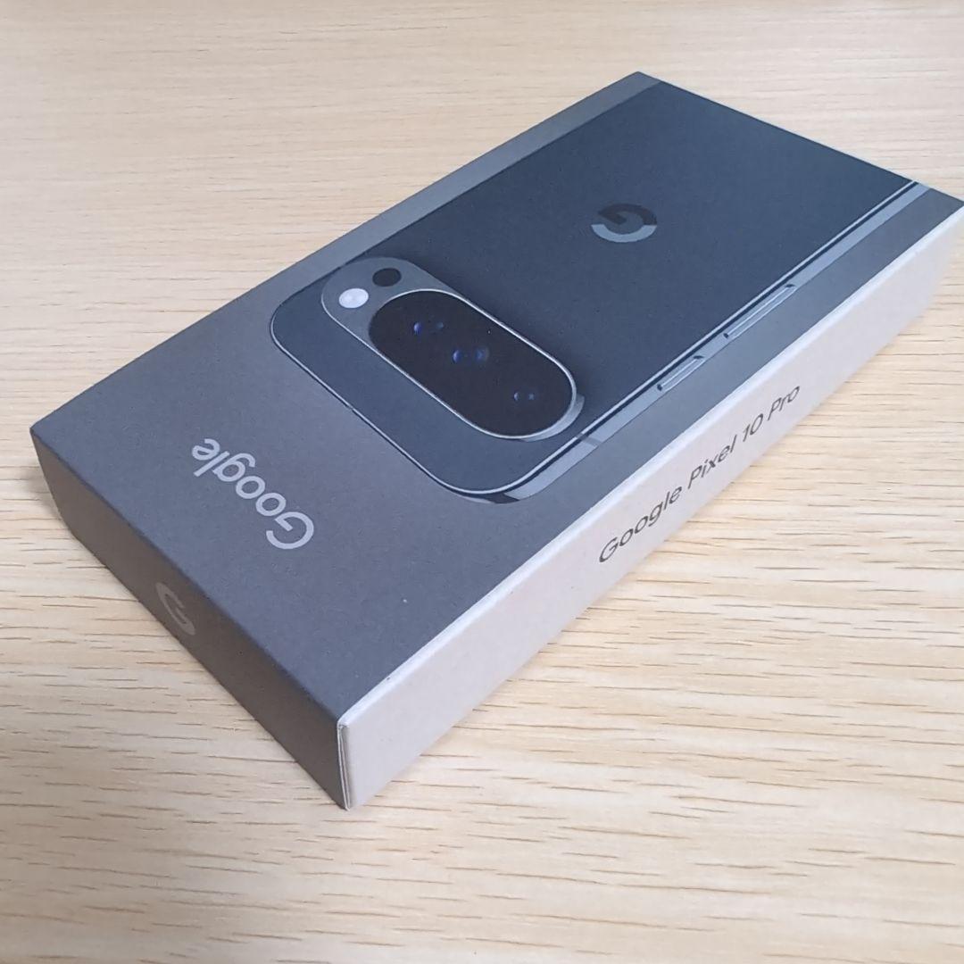 Google Pixel 10 Pro Obsidian 256 GB 本体