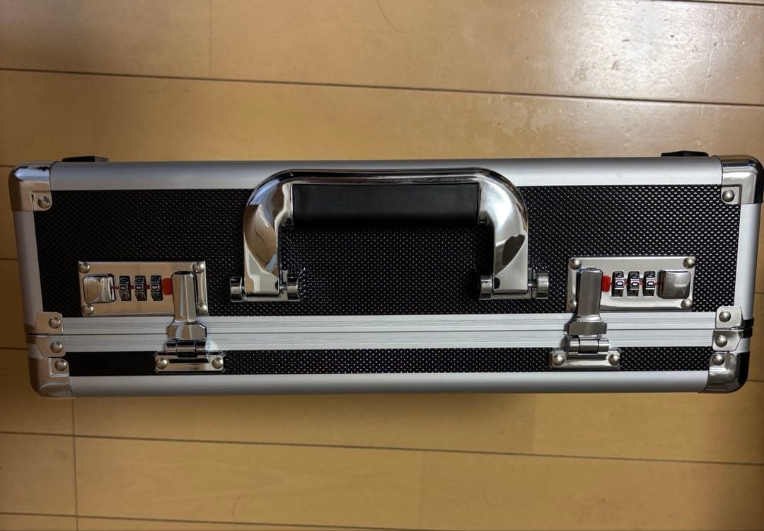 土日のみ！大特価！カイザドライバーケース付き！