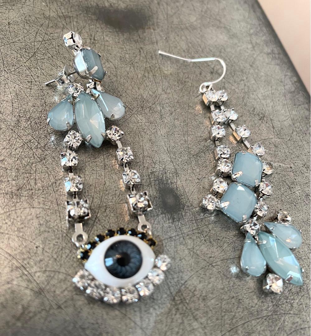 『irregular piercing』(アシンメトリー／両耳)