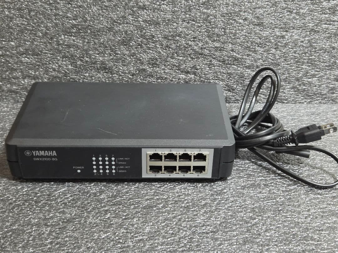 swx2100-8g　×3台