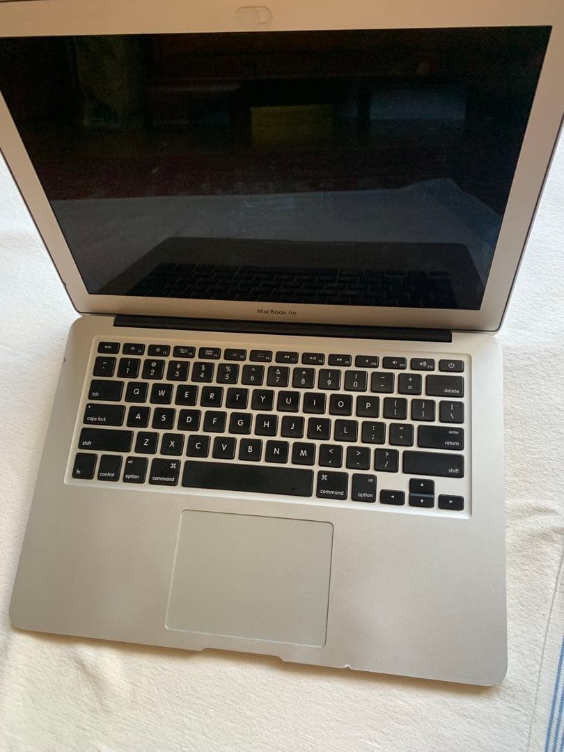 ジャンク品✴︎MacBook Air (13-inch, 2017) A1466