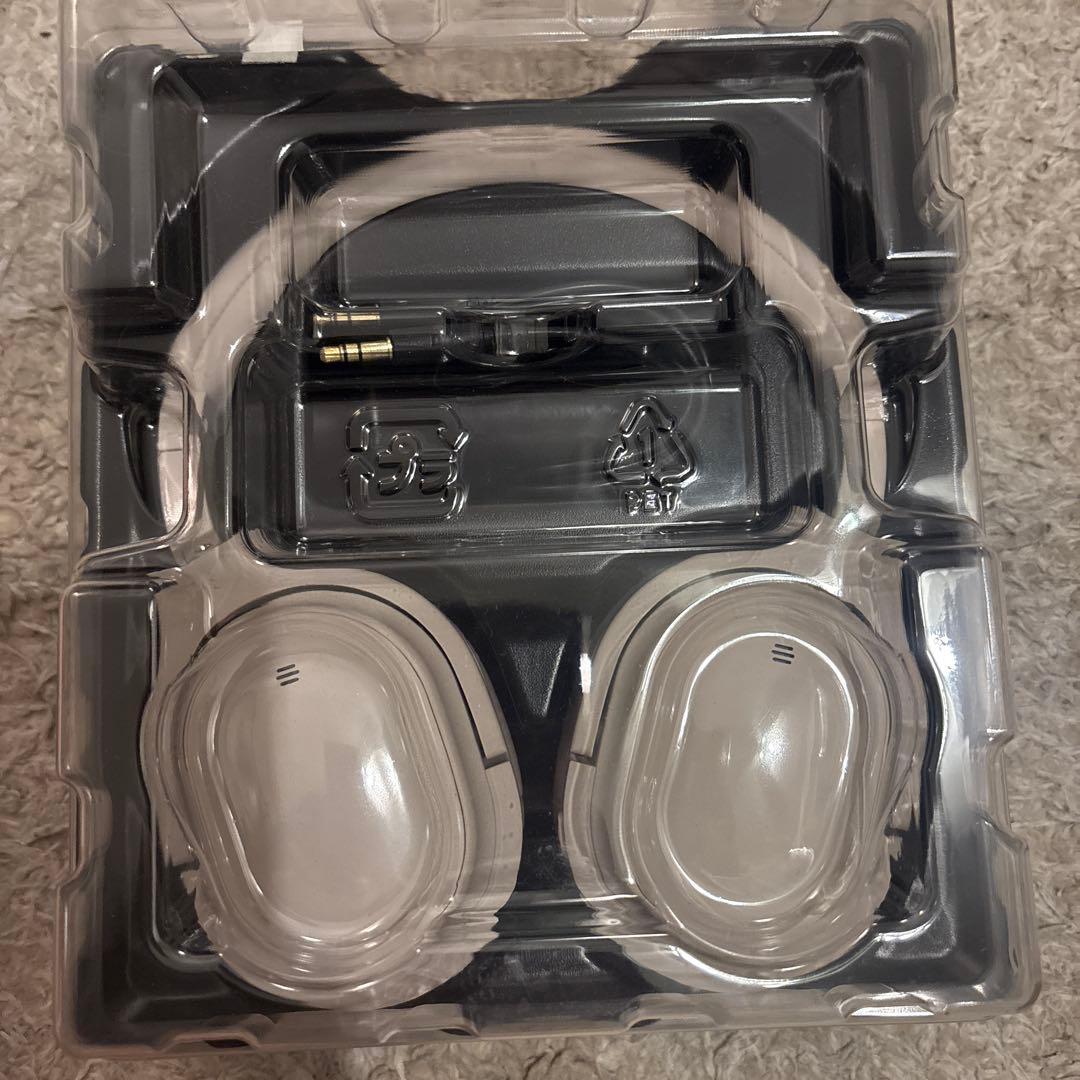 使用無し ag WHP01K クリーム ワイヤレスヘッドホン