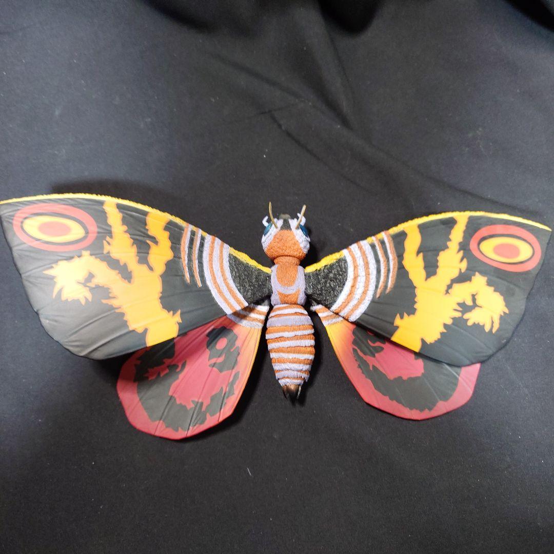 S.H.MonsterArts　モスラ（成虫）＆モスラ（幼虫）