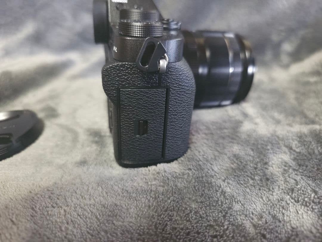 Fujifilm X-T2ボディ+XF18-55f2.8-4 訳あり