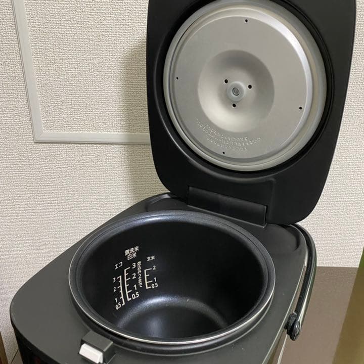 【YAMAZEN】マイコン炊飯器　3合炊き