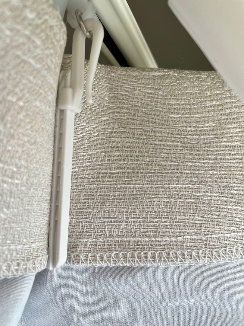 美品！4枚ニトリ遮光遮熱遮音カーテンRD100