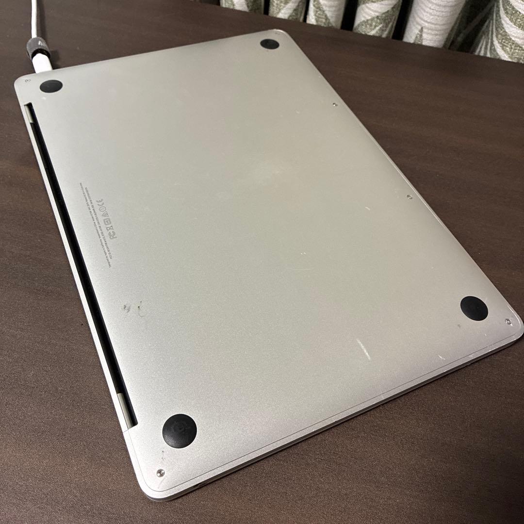 MacBook本体 MacBook Pro 13-inch,2016 8GB