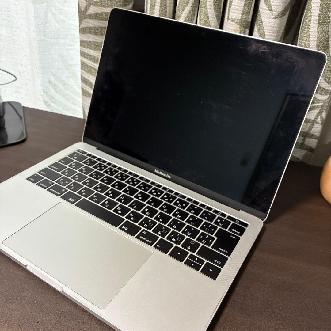 MacBook本体 MacBook Pro 13-inch,2016 8GB