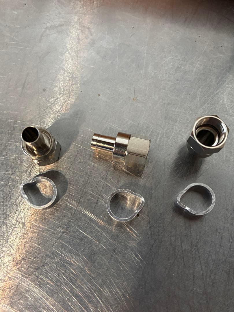 F型接栓　300個まとめ