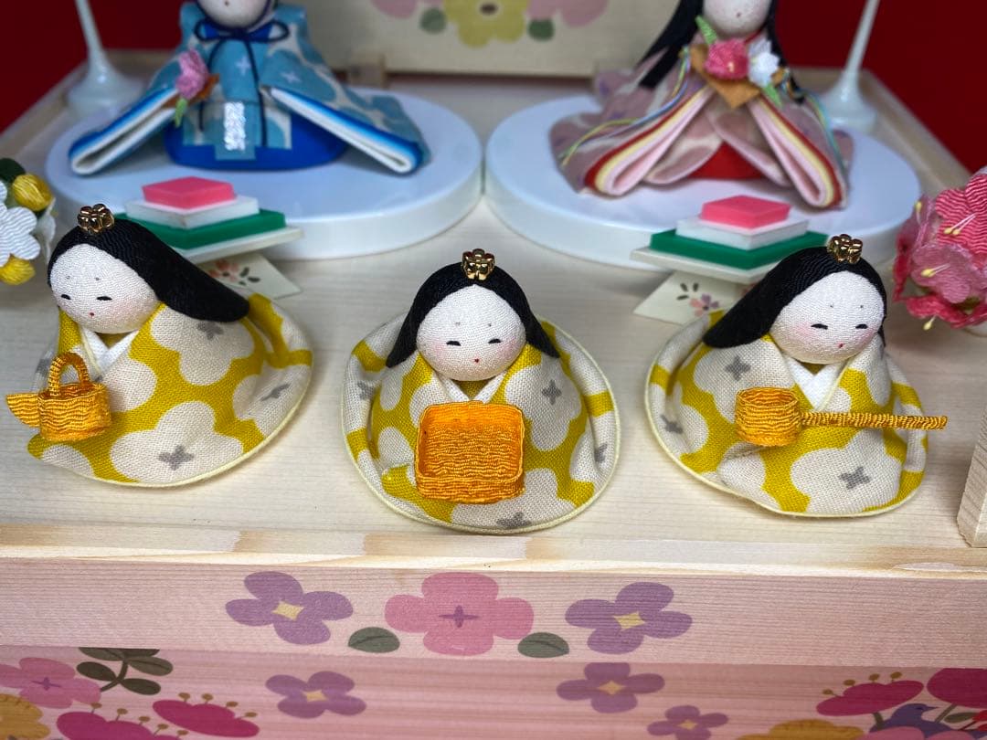 koti　雛人形　五人飾り収納セット・サイズ間口約３３×奥行約２４×高さ約２６㎝