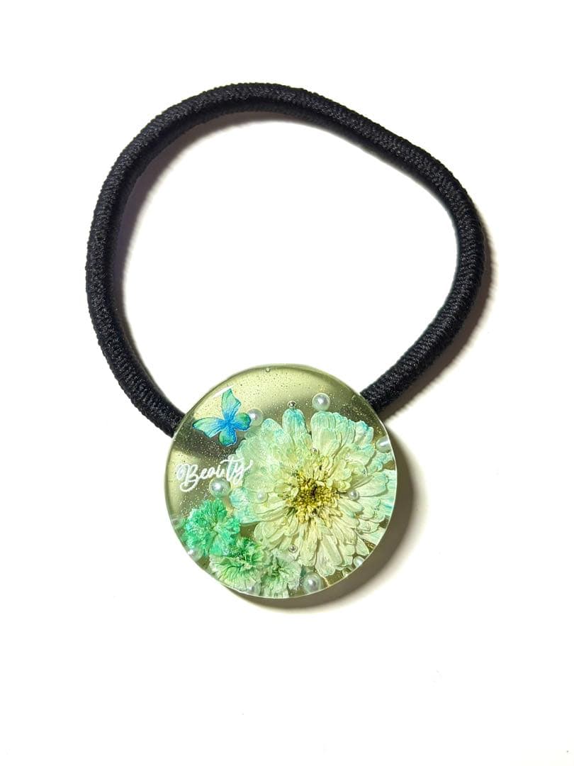 NO.2917淡緑な華˚✧₊⁎⁺˳✧༚ドライフラワー　レジンヘアゴム　ブローチ