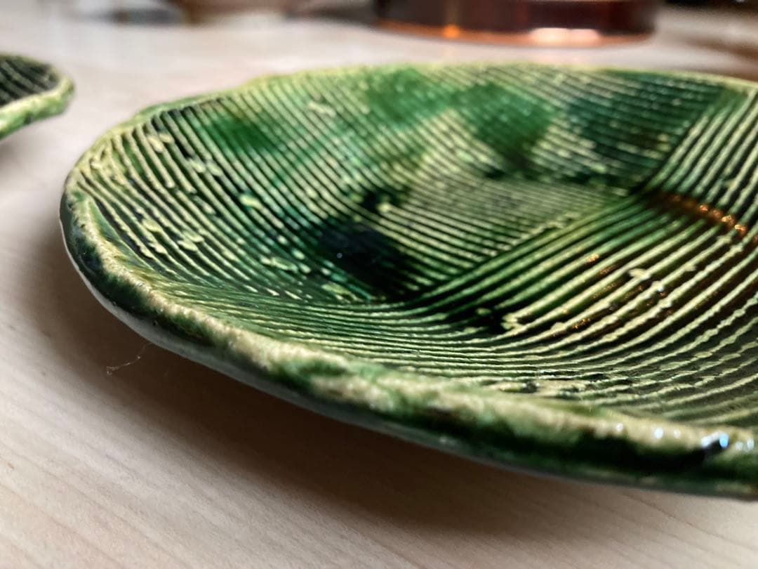 美濃焼(みのやき) 総織部櫛目7.5盛皿