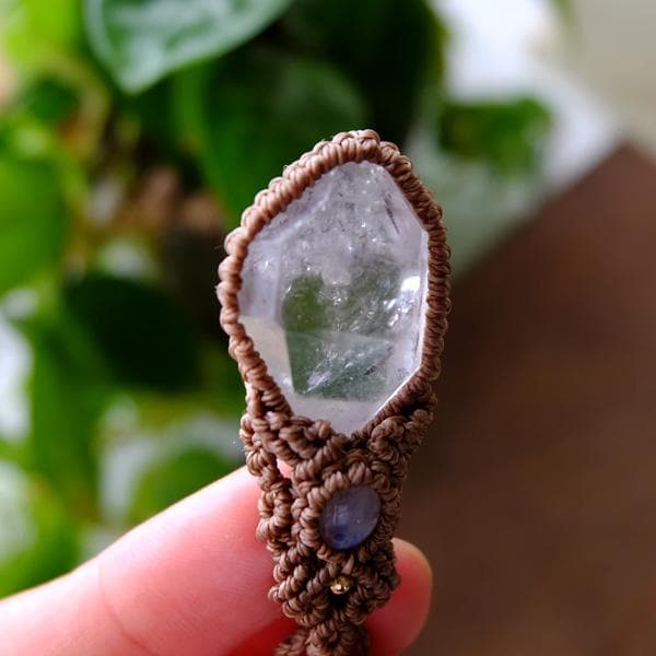 両剣水晶原石・レインボームーンストーン マクラメ編みペンダントネックレス3515