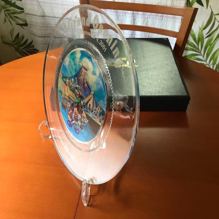 再々値下げ　★ ディズニーシー　オープン記念　皿