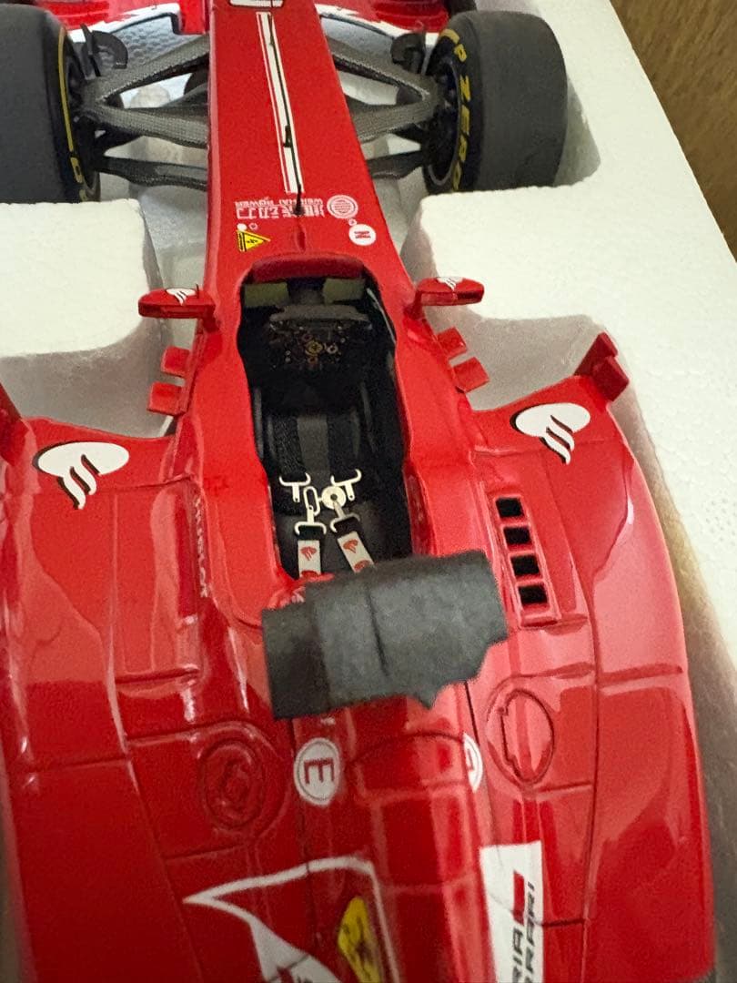 マテルエリート1/18フェラーリ F138 Ｆ.アロンソ チャイナGP 2013