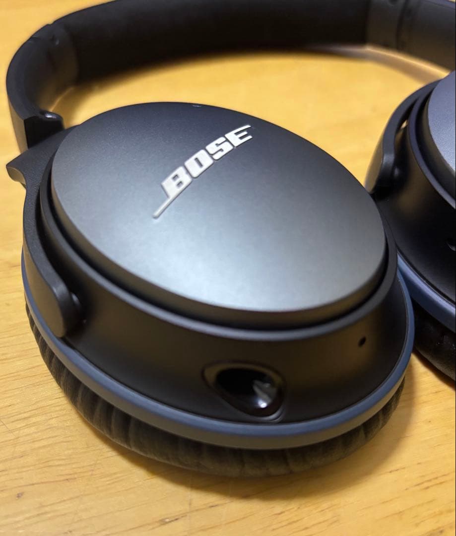 ヘッドホン BOSE QuietComfort25