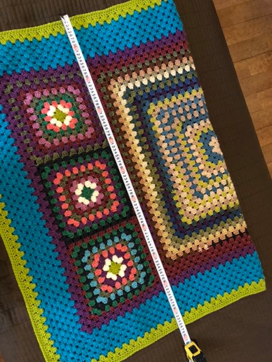 グラニースクエア  ブランケット　マルチカバー　ハンドメイド　かぎ針編み