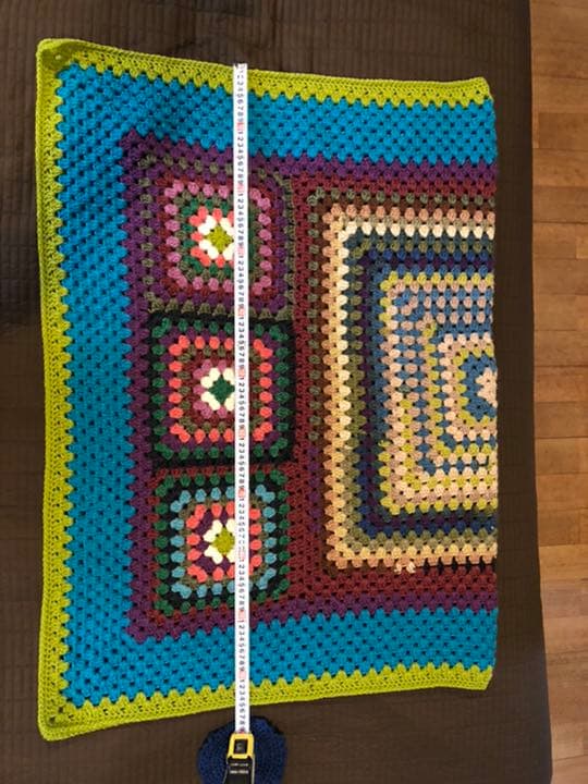 グラニースクエア  ブランケット　マルチカバー　ハンドメイド　かぎ針編み