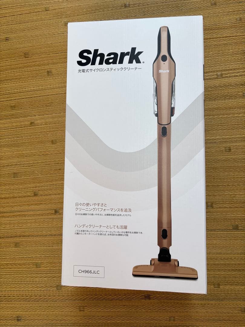 Shark シャーク　充電式サイクロンスティッククリーナー　CH966JLC
