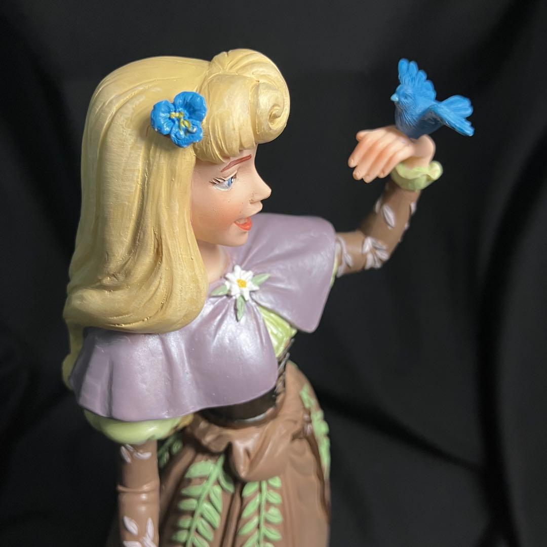【匿名配送/新品】Disney/エネスコ/眠れる森の美女/オーロラ姫/フィギュア