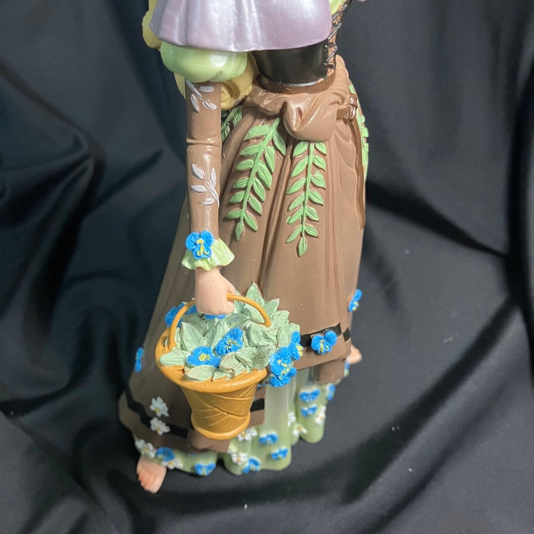 【匿名配送/新品】Disney/エネスコ/眠れる森の美女/オーロラ姫/フィギュア
