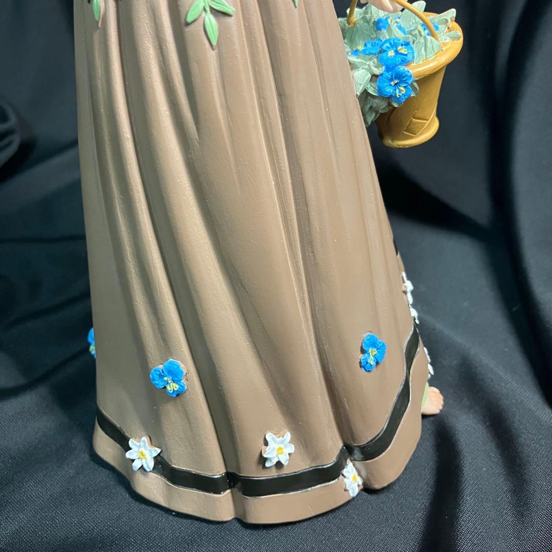 【匿名配送/新品】Disney/エネスコ/眠れる森の美女/オーロラ姫/フィギュア
