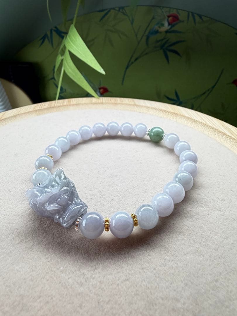 新年お祝い✨第一弾❣️ 天然A貨翡翠　開運龍神様ブレスレット