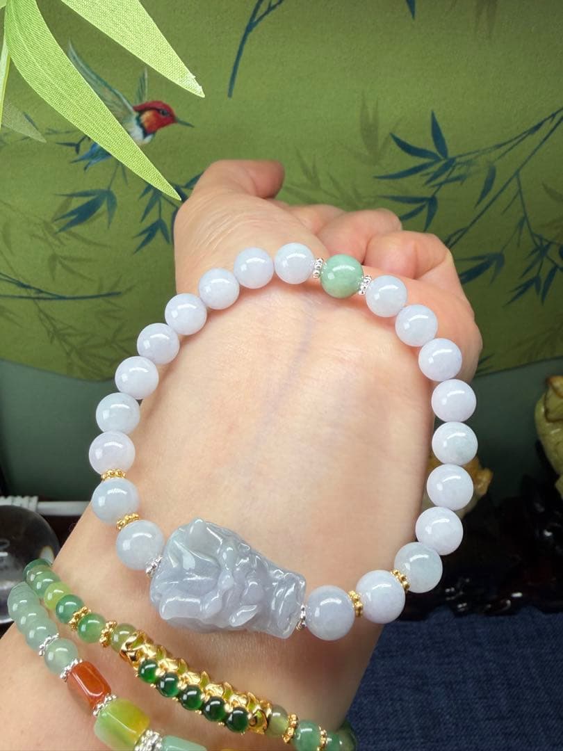 新年お祝い✨第一弾❣️ 天然A貨翡翠　開運龍神様ブレスレット