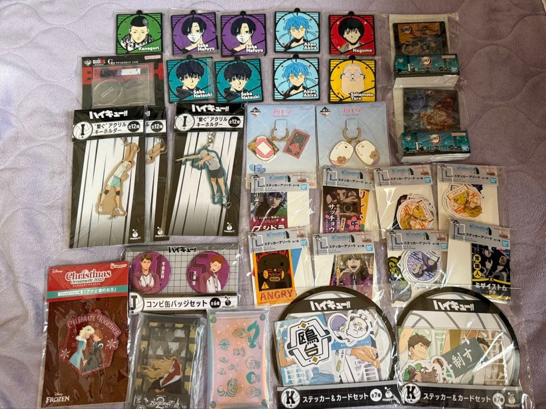 アニメグッズ まとめ売り 150点 以上 100cmダンボール