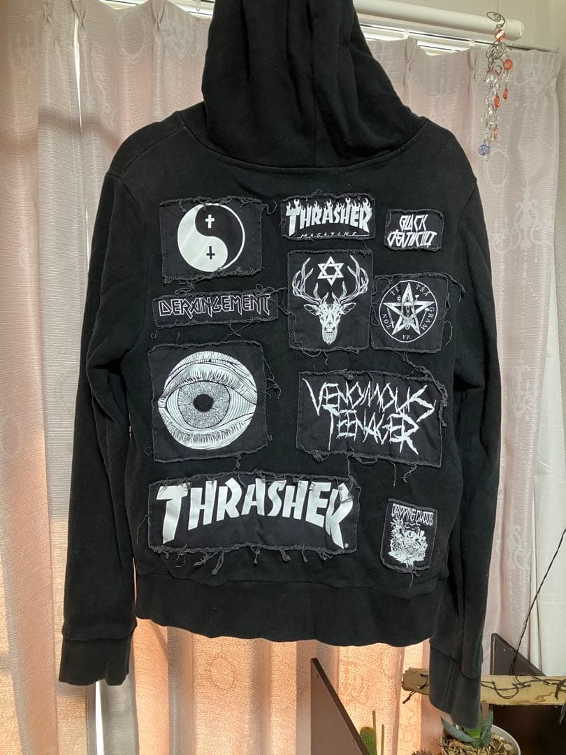 the GazettE THRASHER コラボ パーカーサイズフリー