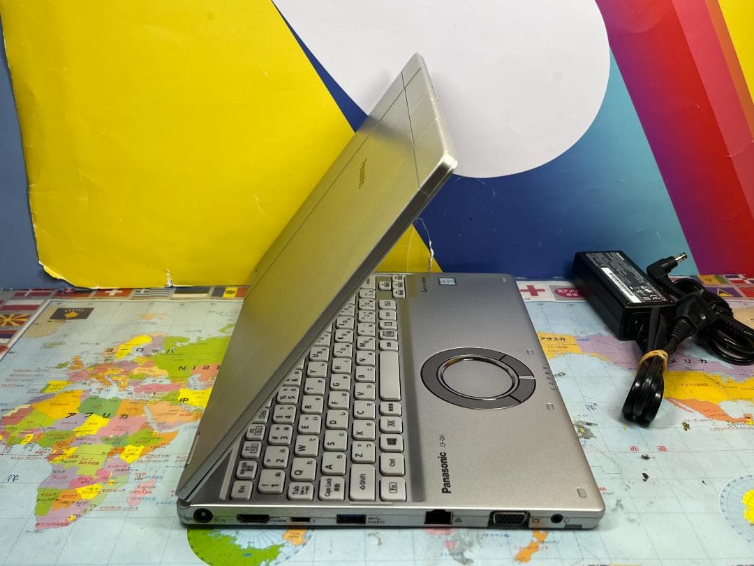 LTE レッツノート CF-QV8タッチパネル 12.1型 軽量 パナソニック