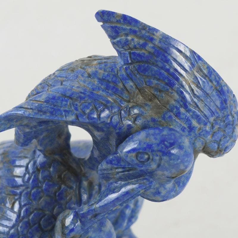 中国　玉石青晶石彫刻　双鶴刻　置物　唐木台付　V　9996